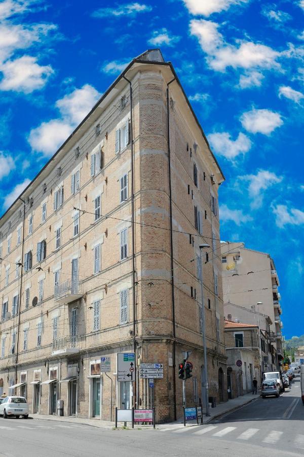 Pensión La Marina Ancona